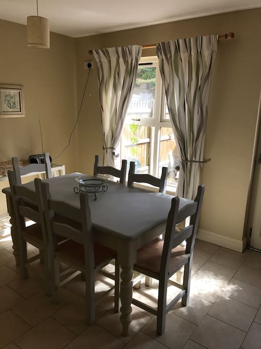 Kitchen table