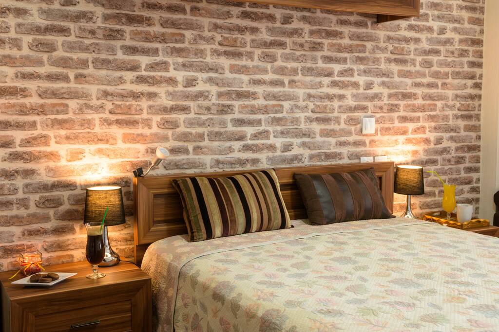 DOUBLE BED