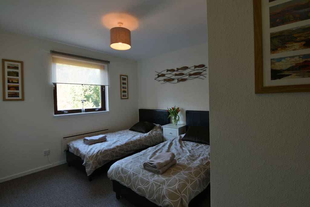 Twin Bedroom