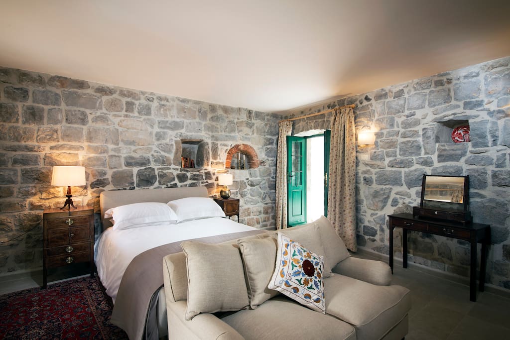 The Orla Room