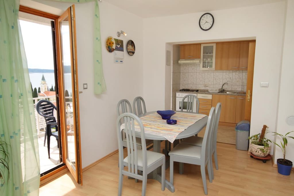 Dining room, Surface: 8 m²