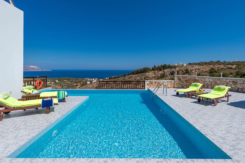 Private Pool - Sea View