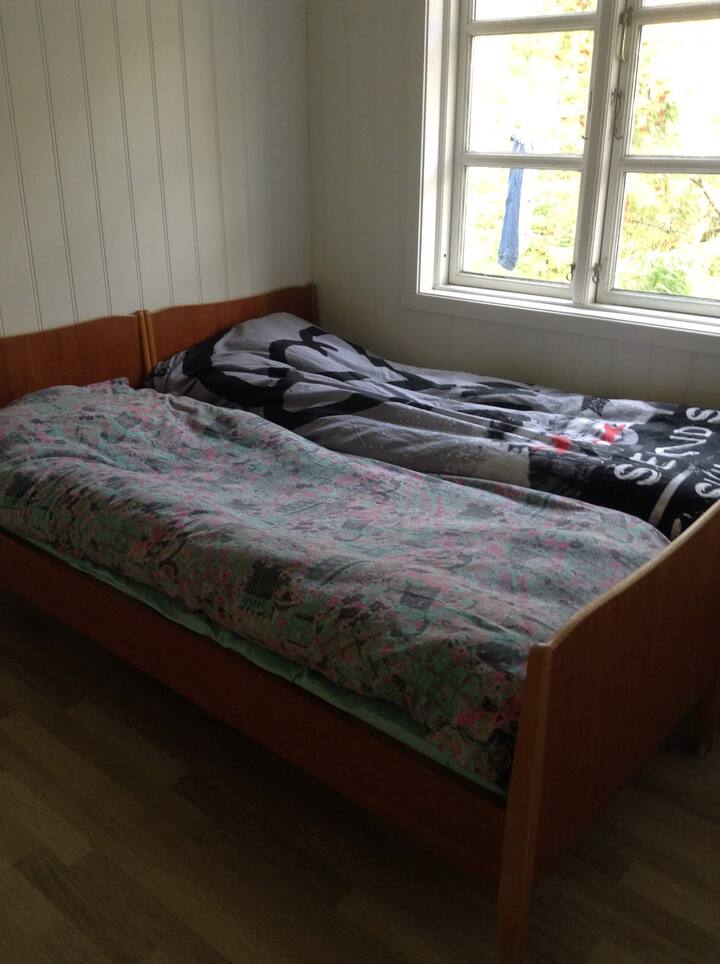 საძინებელი 1