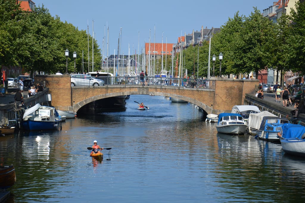 A bit like the bridges of Amsterdam?