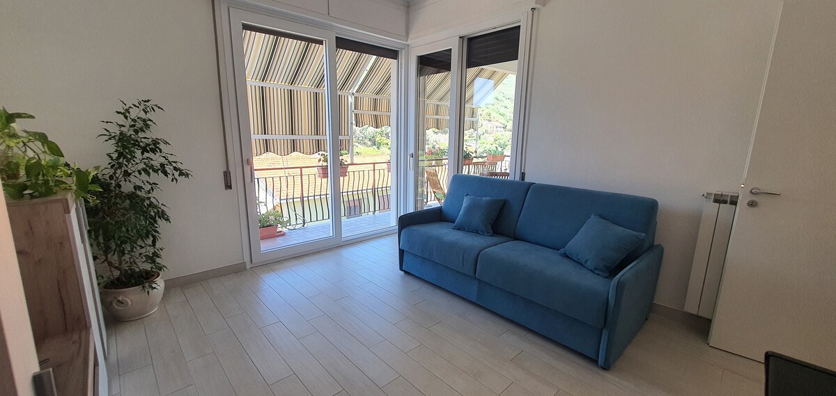 Annonce Airbnb populaire: Sea view apartment CITRA 010037-LT-0096 à Moneglia
