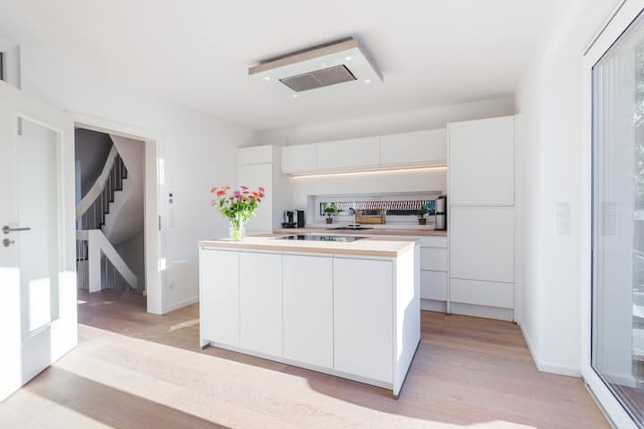 Moderner Bauhausstil - Ideal Für Geschäftsreisende - Hambourg