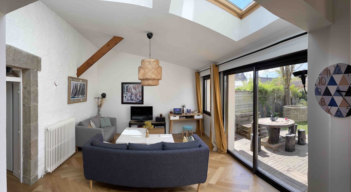 Propriété Airbnb réussie: House with beautiful garden, 5 min walk to the center à Vannes