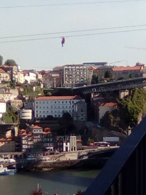 Capturada em dia de manutenção do Teleférico de Gaia.