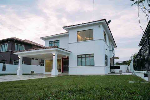 OTM Party Wedding Homestay at BATU PAHAT Up to 20p