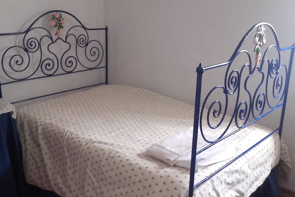 Quarto da cama de Ferro