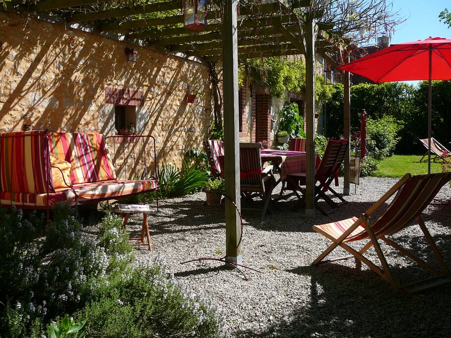 détente sous la pergola