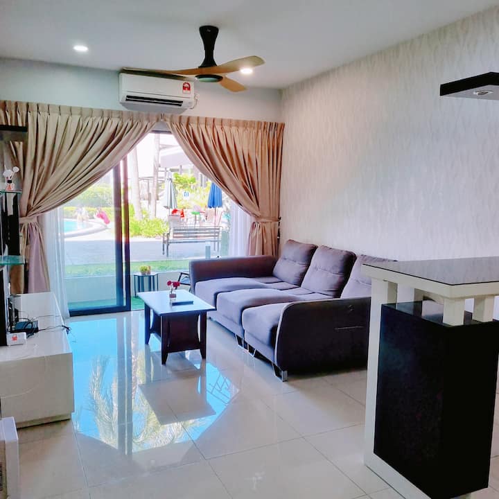 סלון עם ספה נפתחת