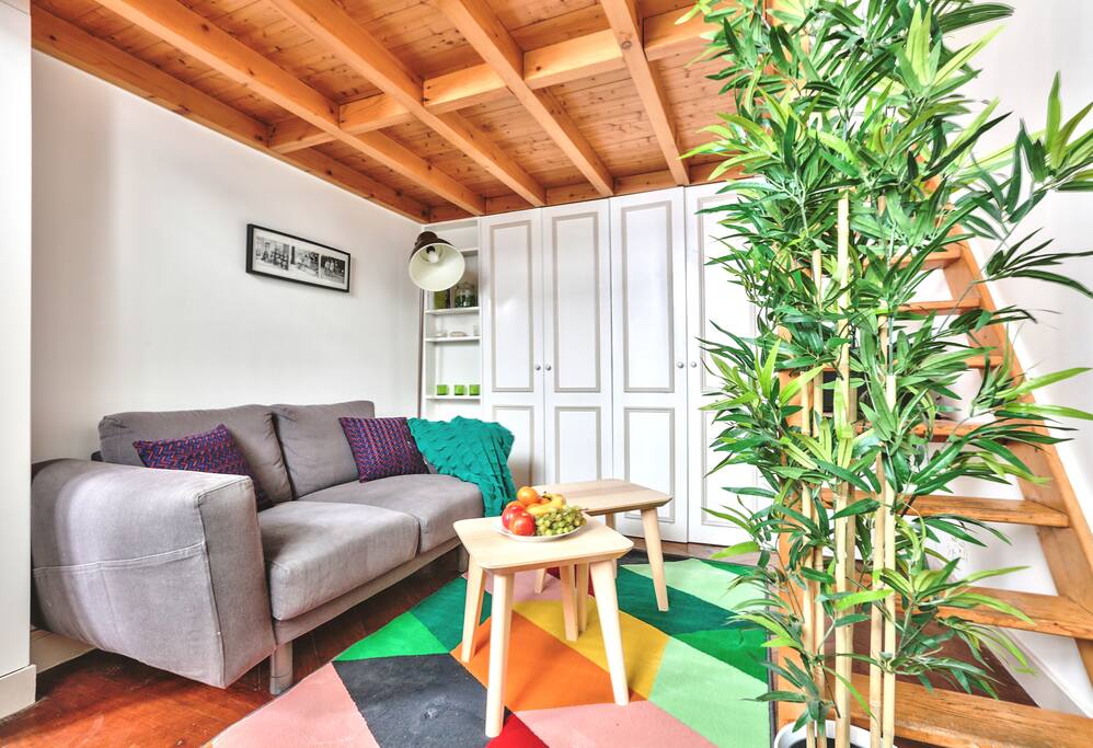 The living room is very cosy