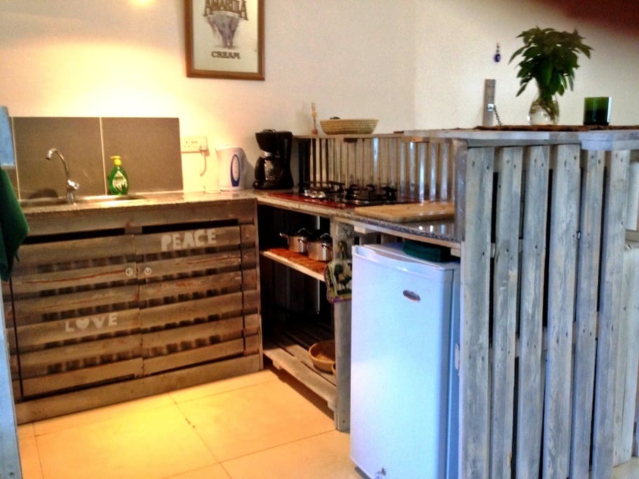 Kitchenette