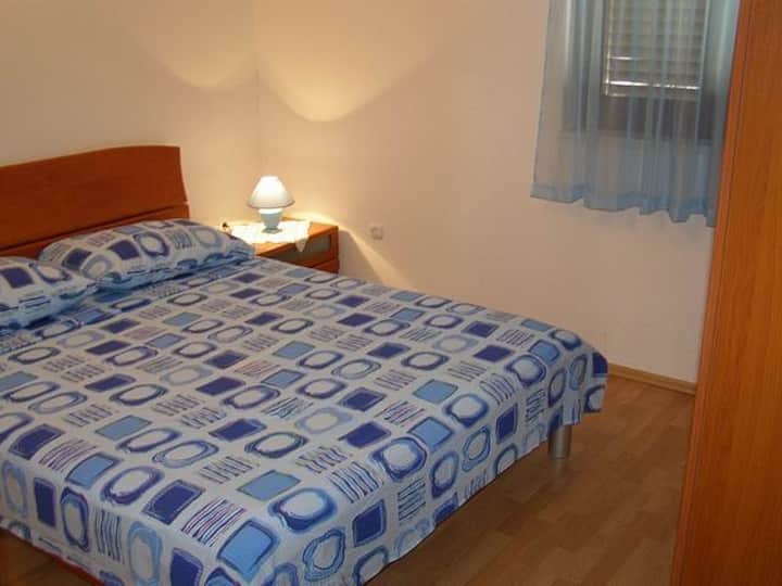 Dhomë gjumi 1