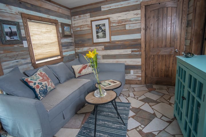 Beach Cabin The Shell Cabins For Rent In Port Aransas Texas