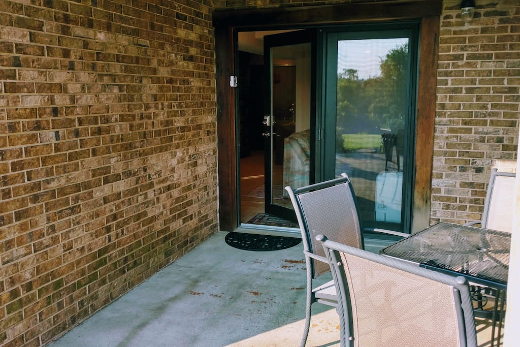 Downstairs Private Entrance