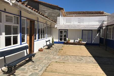 Nomad Paddle Hostel-Pichilemu
Hab. Matrimonial 2