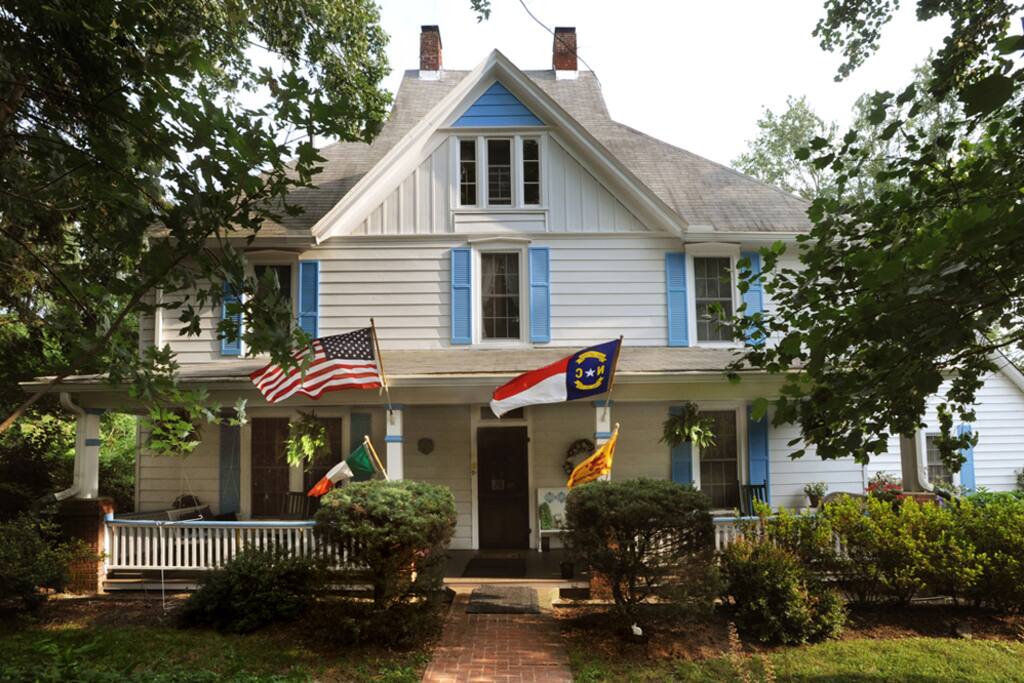 Dry Ridge Inn Bed and Breakfast