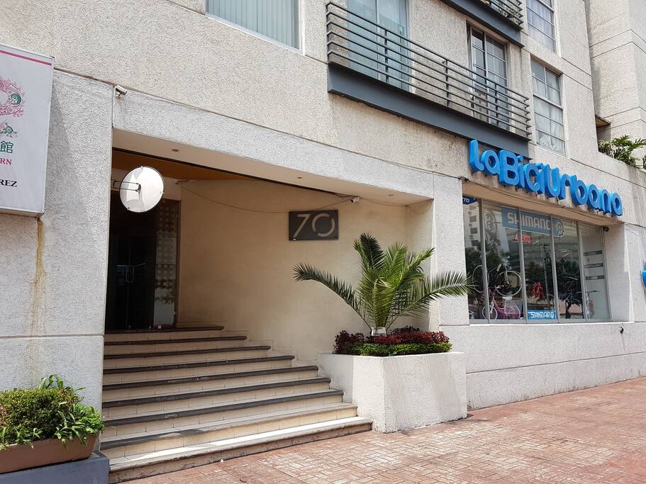 Acceso principal