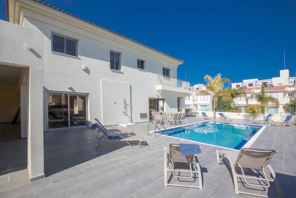 Cyprus In The Sun Villa Delfini 1 Gold