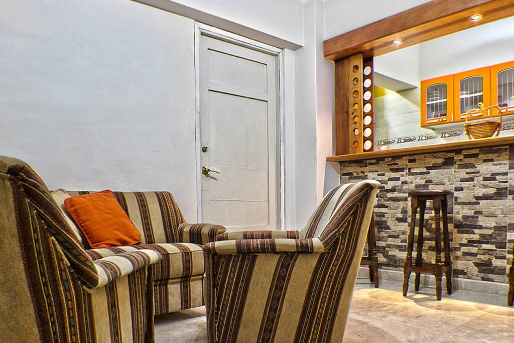Living Room & Kitchen