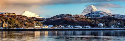 Popular Airbnb listing: The Boatshed in Assynt