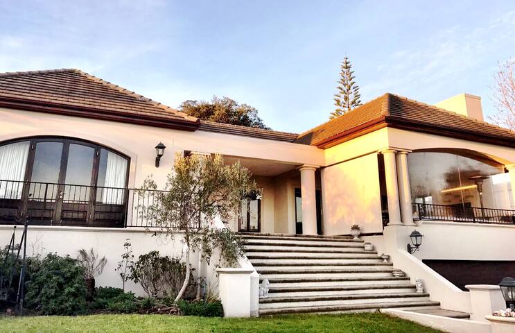 Family home with awesome view