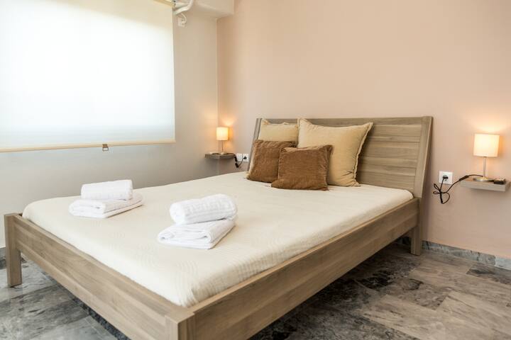 Listing in Volos