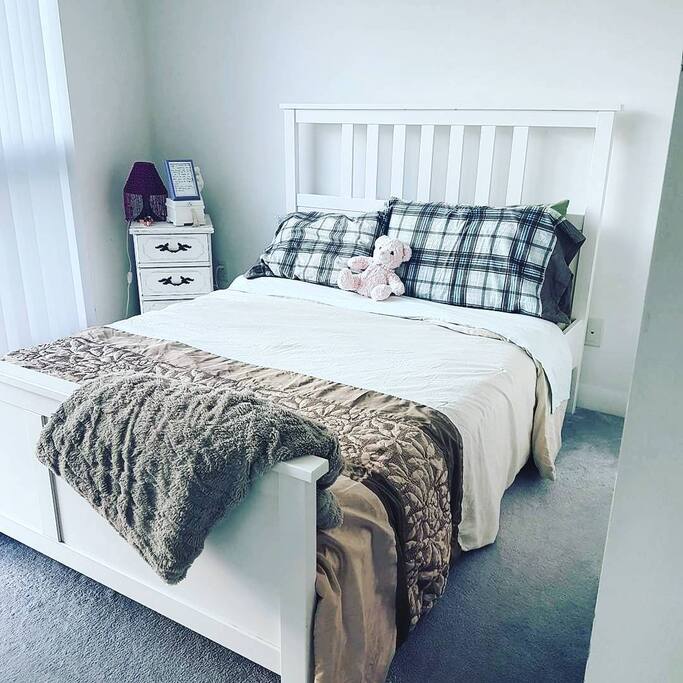 Double Bed