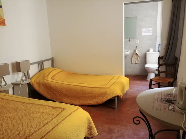 Airbnb Sault Vacation Rentals Places To Stay Provence