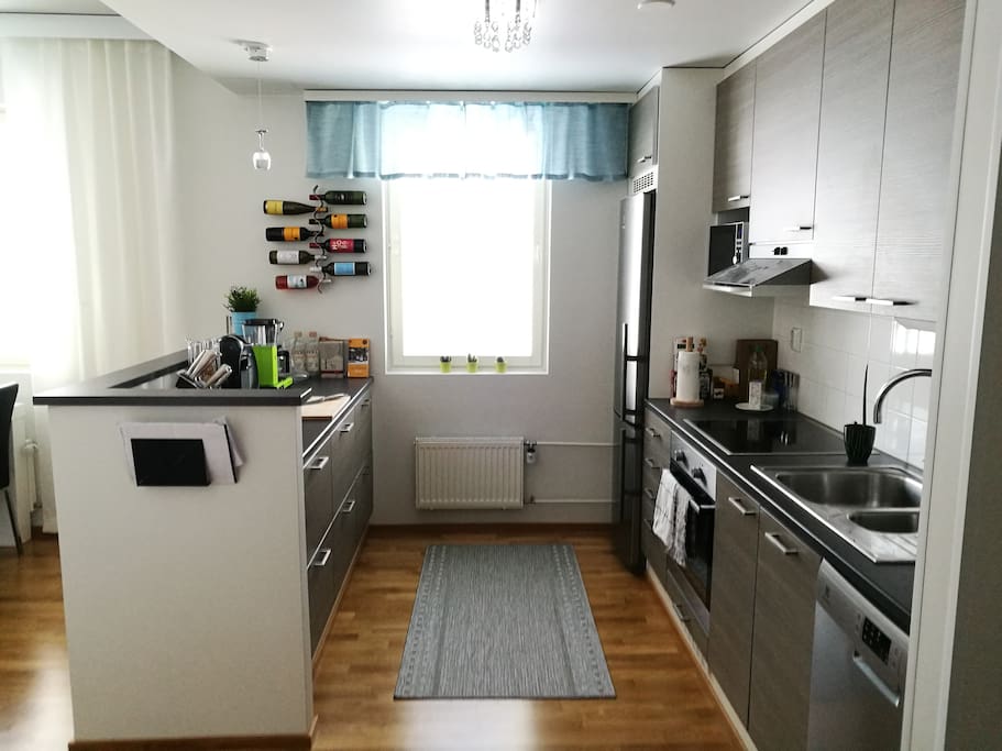 Keittiö/Kitchen