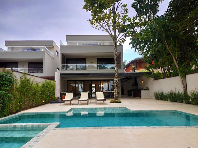 Agência Litoral Comfort managed Airbnb listing 2