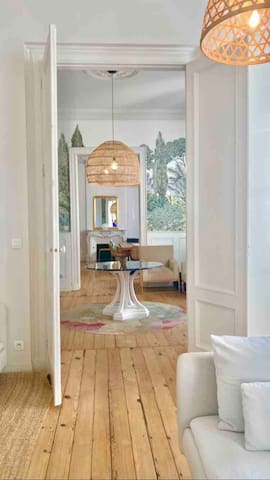 Superbe appartement climatisé près Grand Théatre