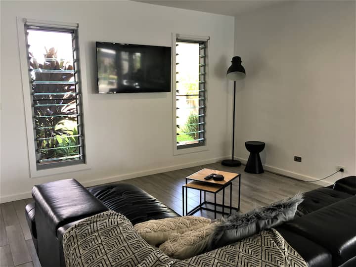 Top 10 Airbnb Vacation Rentals In Moonee Beach, Australia Updated