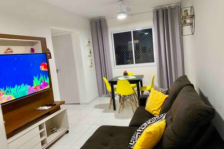 Lindo apto, novo, completo praia Martim de Sá 700m