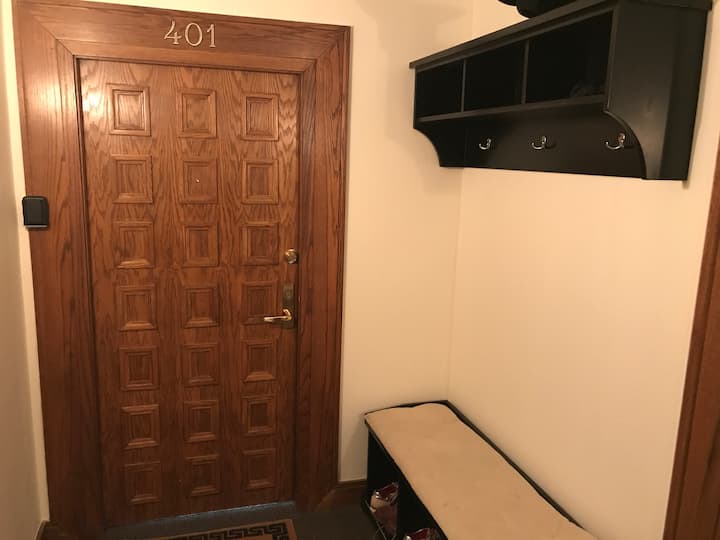 Heart of Vail Village 3 Bedroom Condo