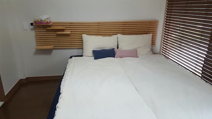 זה חדר שינה.