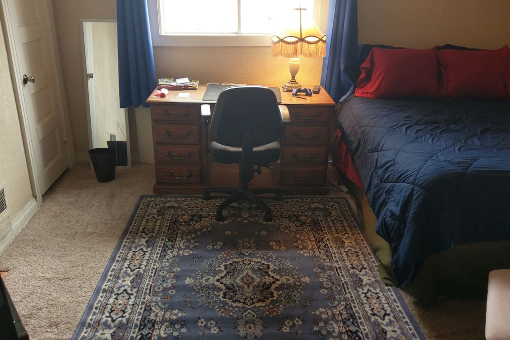 Queen sized pillow top mattress and 1800TC microfiber sheets, and full writing/laptop desk with free wifi.