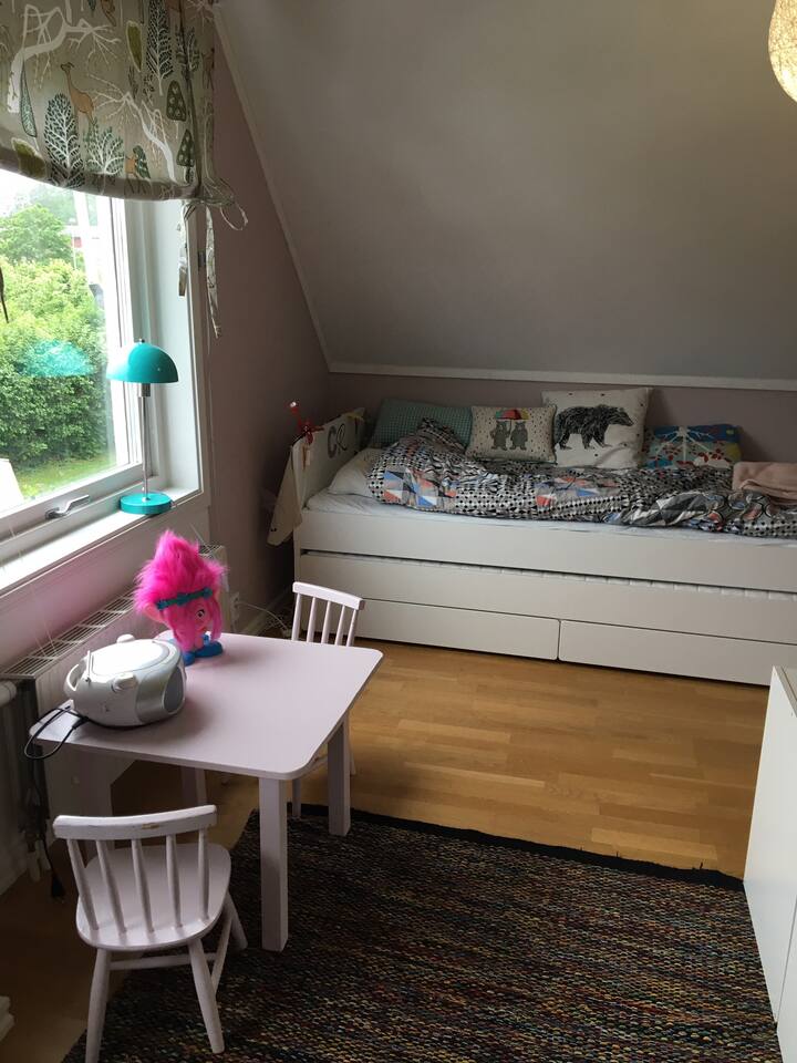 საძინებელი 3