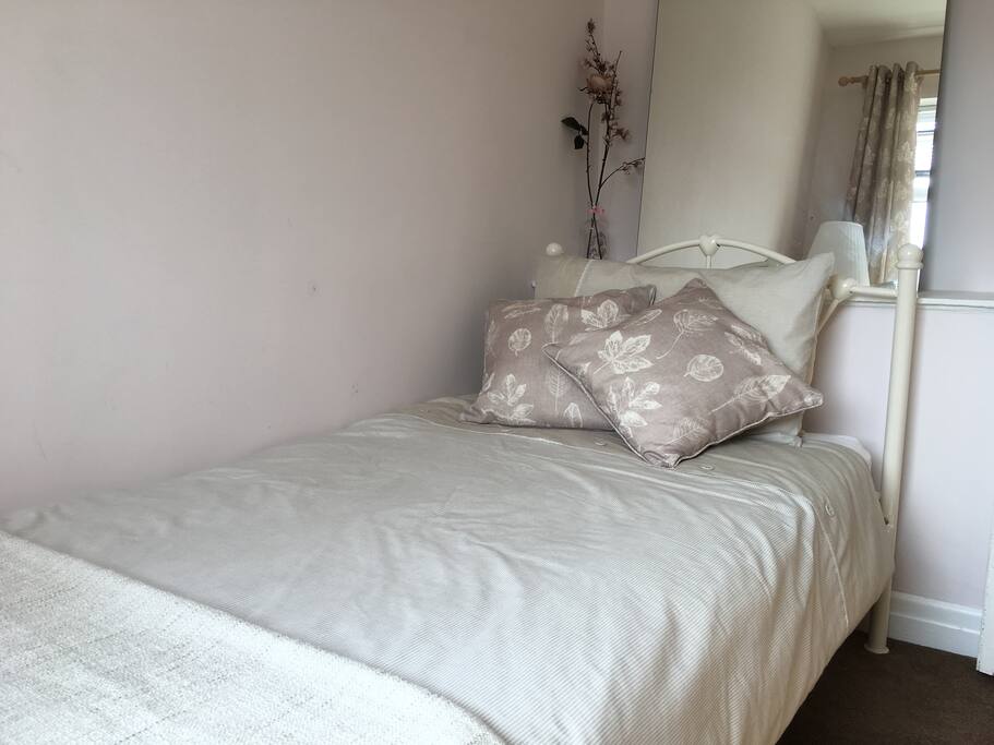 Cosy bedroom