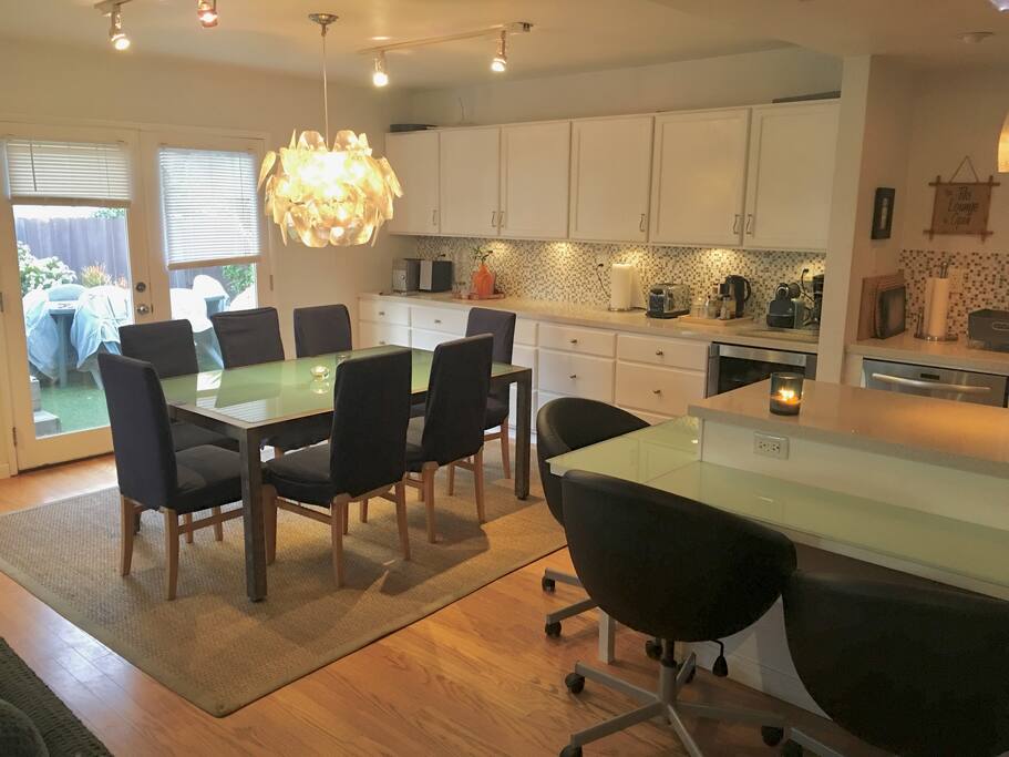 dining table seats 8 and we have nice dishes and placemats