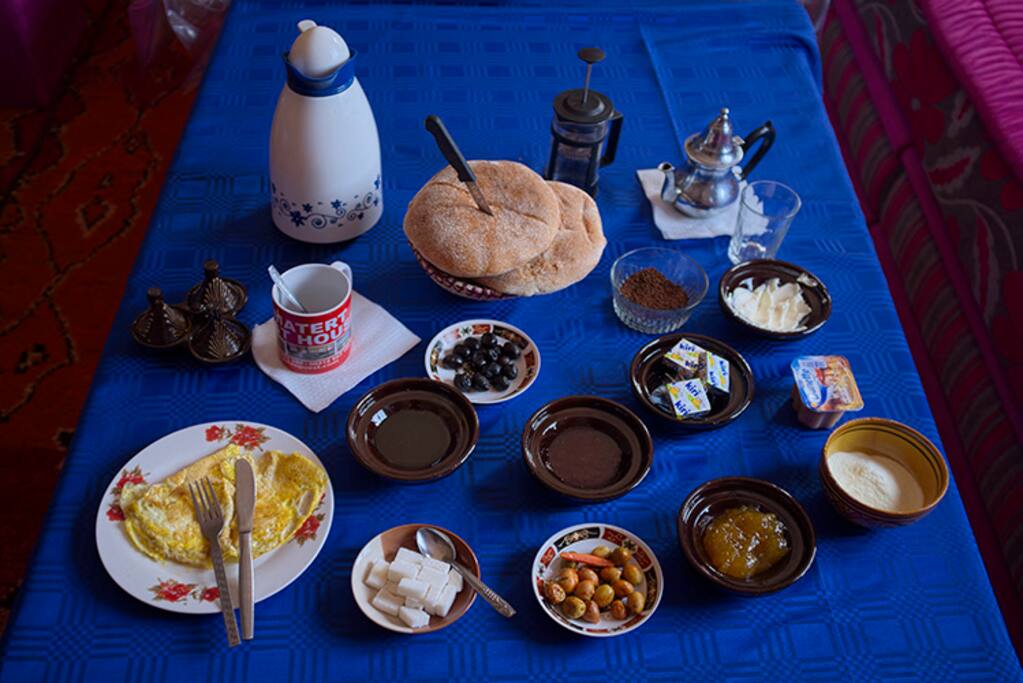 le petit déjeuner au gite Tamatert