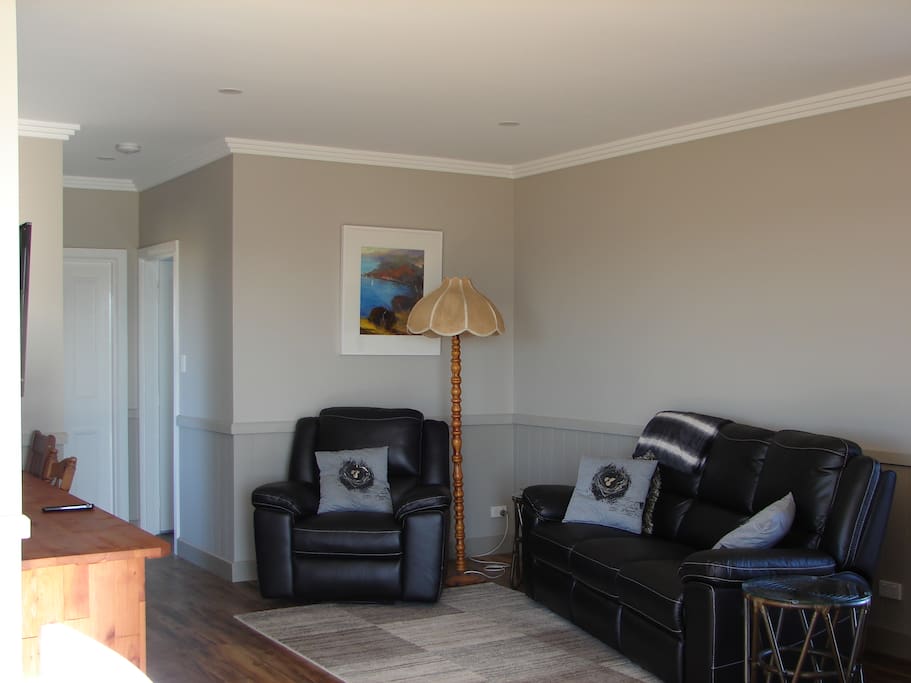 Lounge Room.