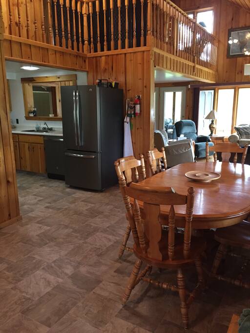Kitchen/Dining Area