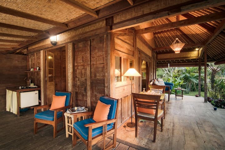 Pondok Joglo Di Sawah Bungalows For Rent In Payangan Bali Indonesia