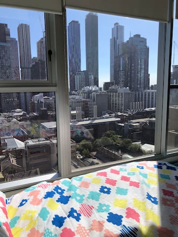 Comfortable Room with Instaworthy View - CBD AREA