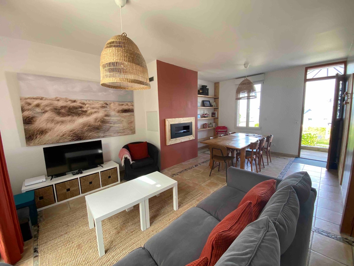 Proprietà Airbnb di successo: 3* house with garden, sea view and terrace a Seine Maritime