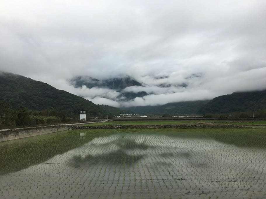 山巒水氣時刻展現無窮變化
