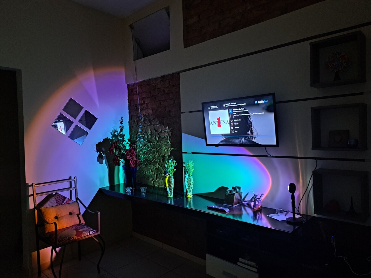 Top Airbnb: 2-bedroom house in Resende, central region - Air conditioning in Resende